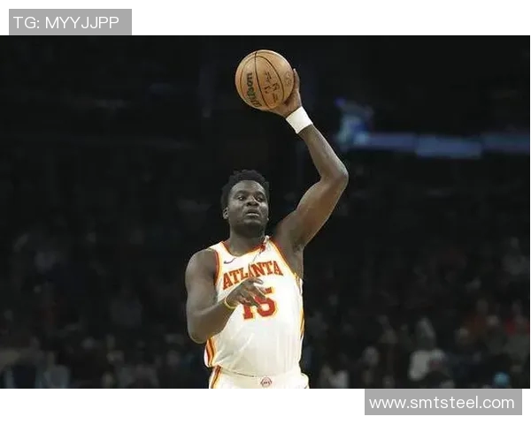 克林特卡佩拉在NBA赛场上的成长与影响力分析