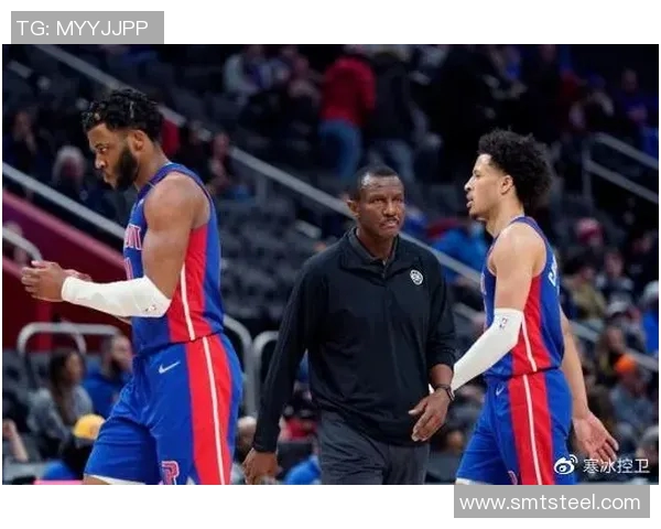 火箭队与热火队激战正酣12月21日精彩对决不容错过