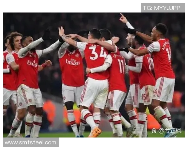 瓦尔韦克与埃蒙激战正酣谁能在这场对决中笑到最后