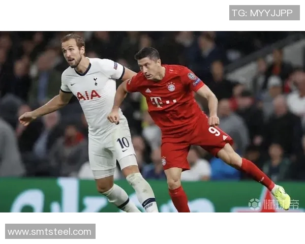 莱万重返安联球场引发拜仁球迷愤怒大嘘声称其忘恩负义