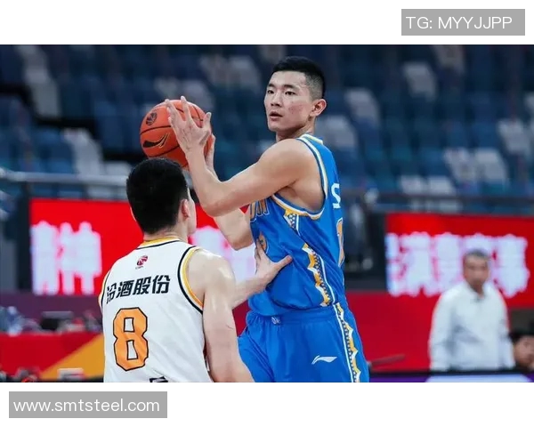 陈林坚:从草根球员到职业联赛明星的奋斗历程与成长故事 陈林坚:从草根球员到职业联赛明星的奋斗历程与成长故事