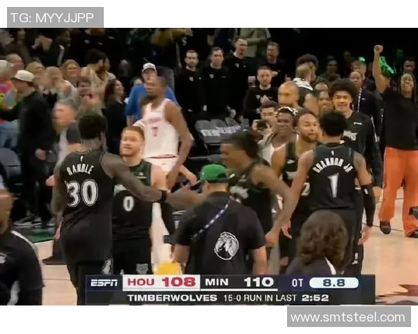 公牛队与森林狼队激战正酣谁能在这场对决中笑到最后