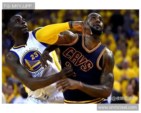 德雷蒙德格林如何在NBA赛场上展现全能防守与领导力