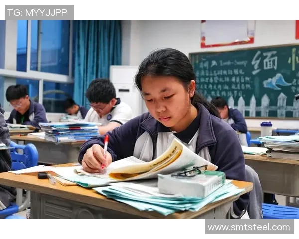 李添荣的成长之路:从平凡少年到行业领军人物的奋斗历程与启示 李添荣的成长之路:从平凡少年到行业领军人物的奋斗历程与启示